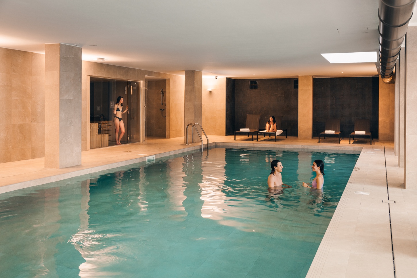 Collegiate Milan North - Swimming Pool Lifestyle